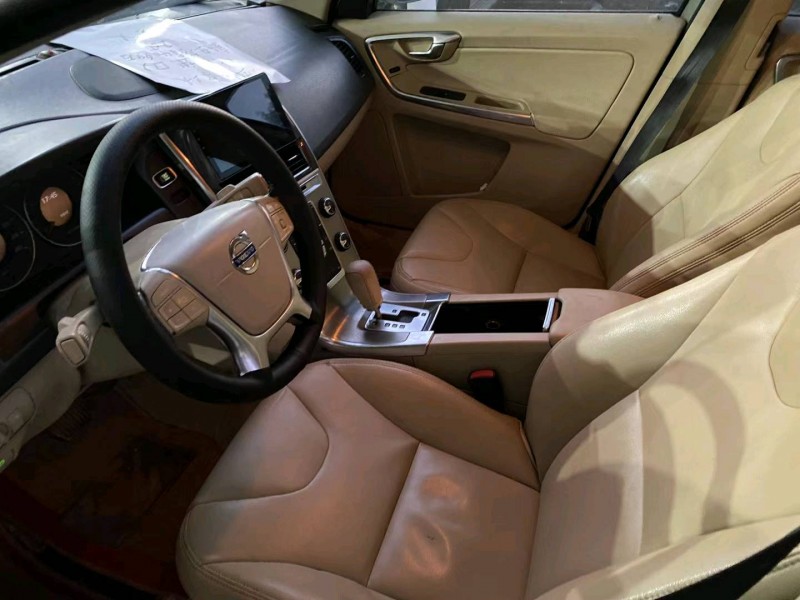 保定12年沃尔沃XC608