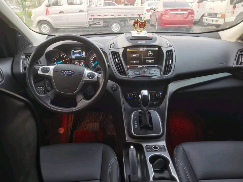 保定15年福特翼虎7