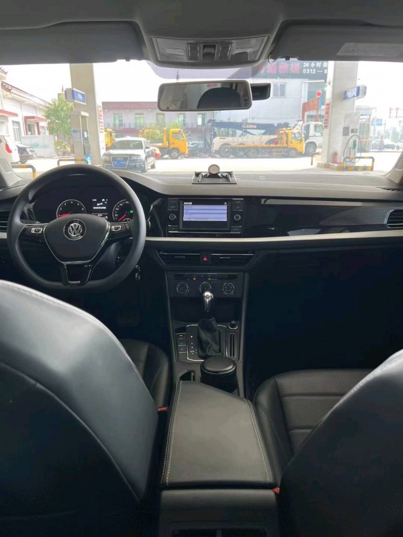 保定20年大众朗逸8