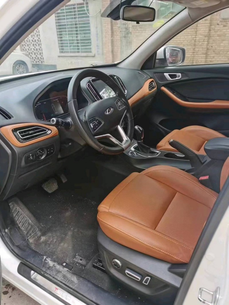 保定16年奇瑞瑞虎74