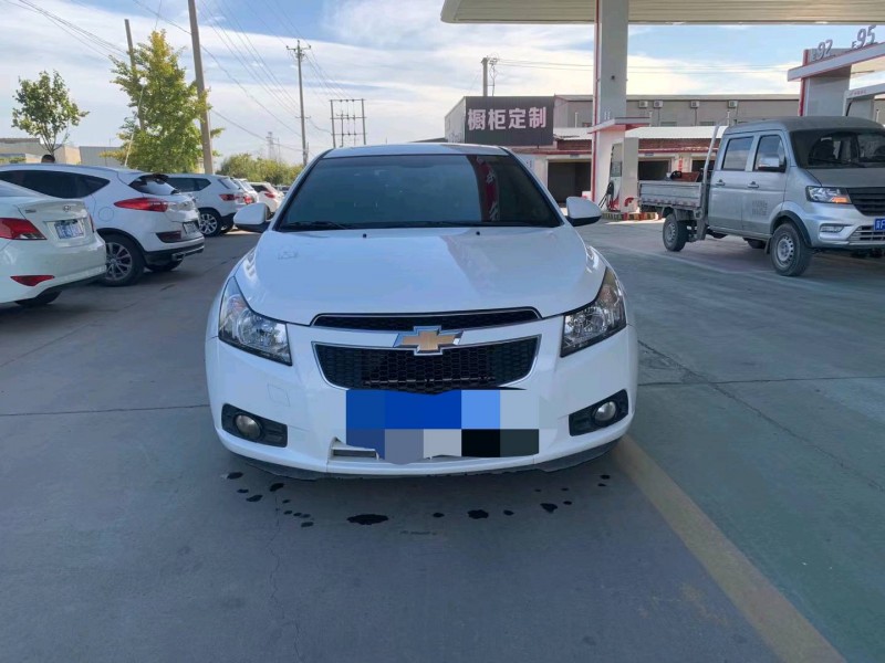 保定11年雪佛兰科鲁兹1
