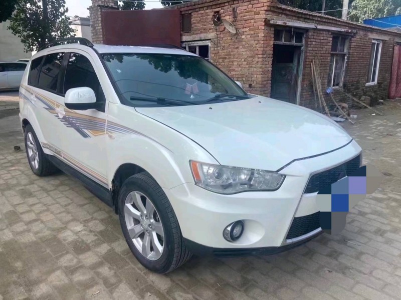 保定11年三菱欧蓝德4