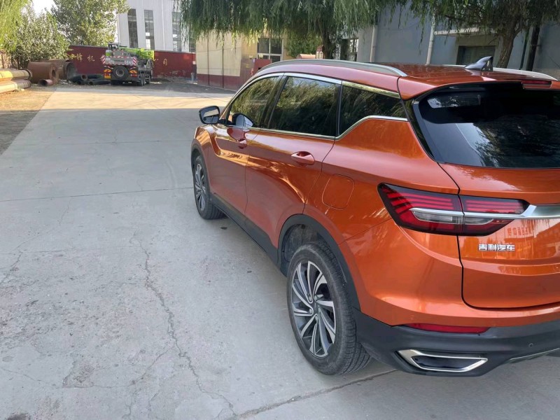 保定19年吉利缤越4