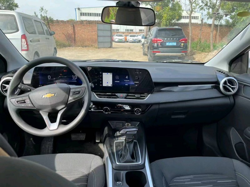 保定23年雪佛兰科鲁泽9