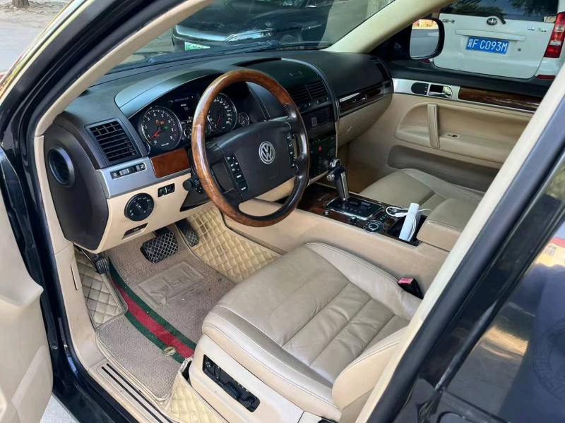 邯郸10年大众途锐5