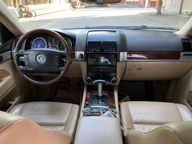 邯郸10年大众途锐8