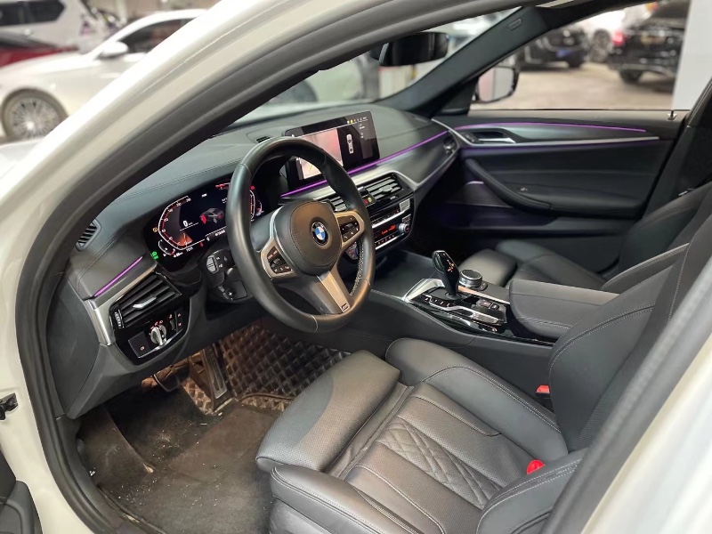 成都21年宝马5系6