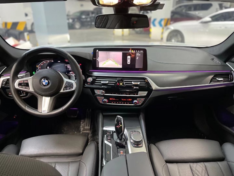 成都21年宝马5系7