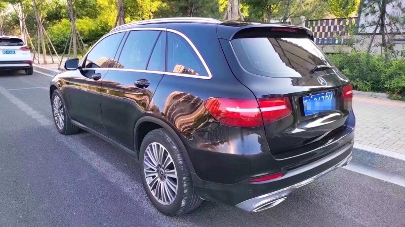 邯郸17年奔驰GLC2