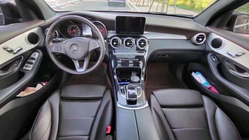 邯郸17年奔驰GLC4