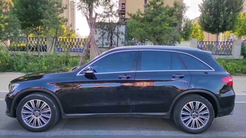 邯郸17年奔驰GLC7