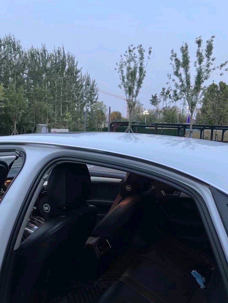 东营15年奥迪A4L6