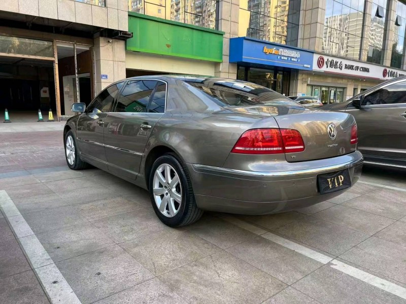 衡阳14年大众辉腾8