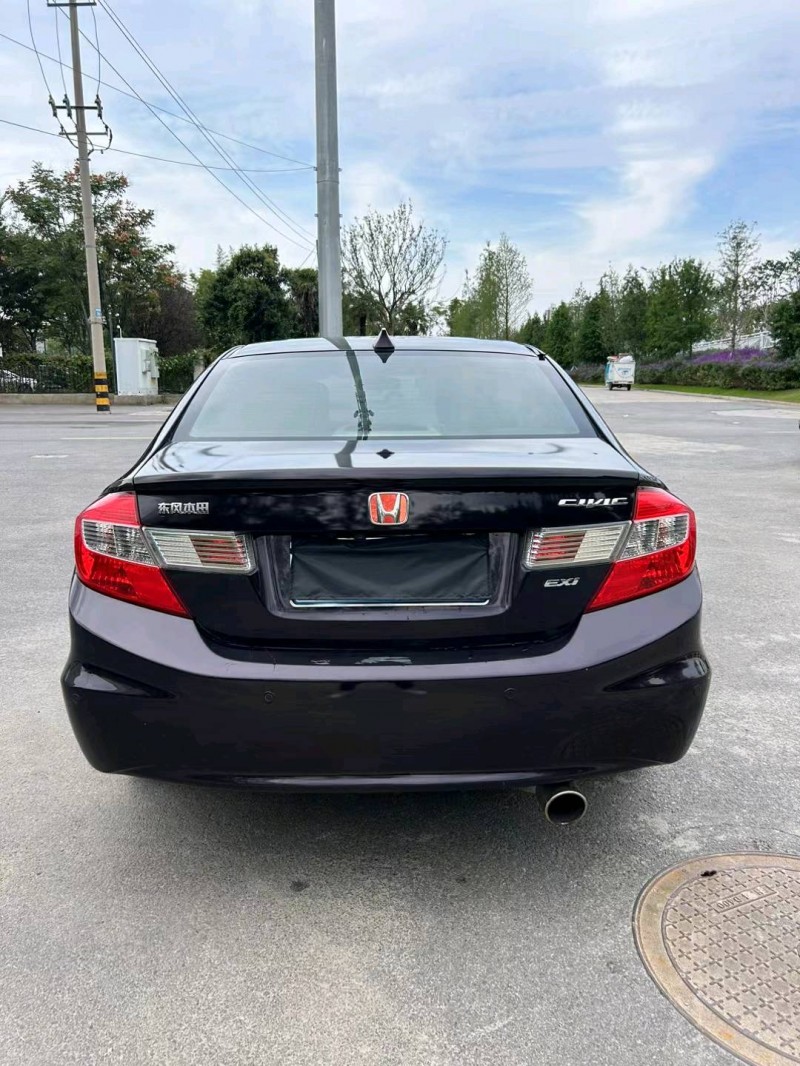 宿迁12年本田思域9