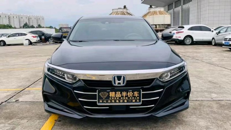 东莞22年本田雅阁1