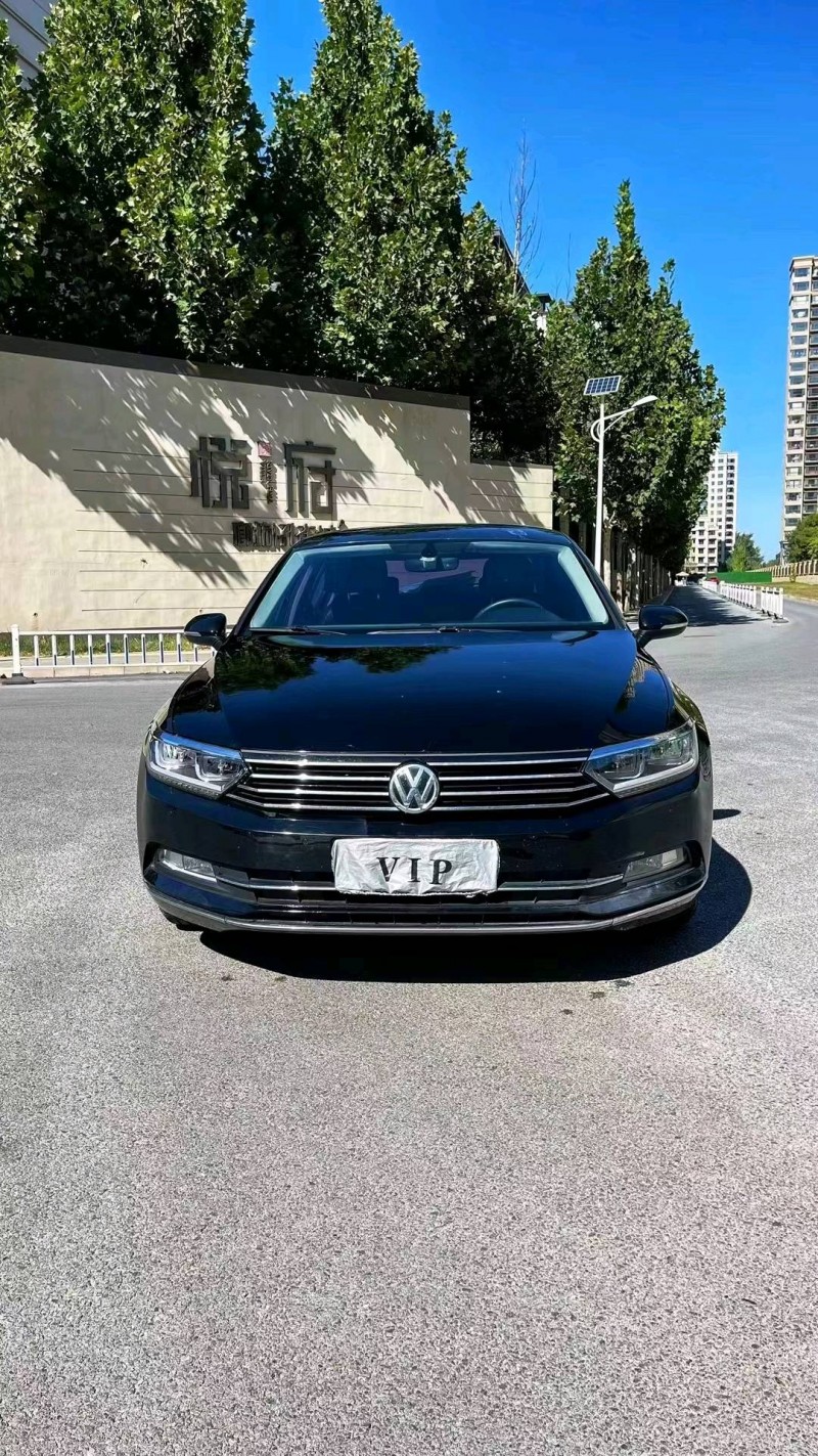 廊坊17年大众迈腾1