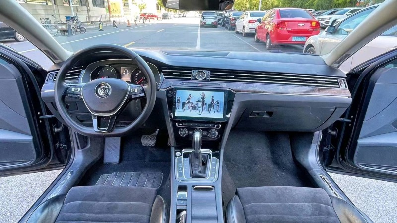 廊坊17年大众迈腾4