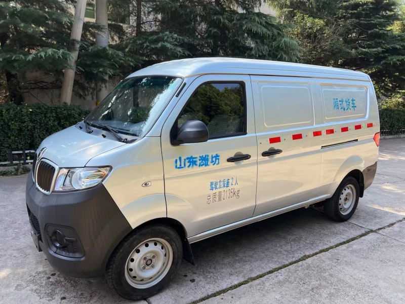 潍坊21年华晨小海狮X303