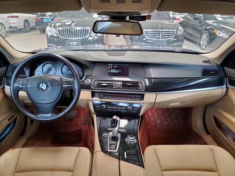 济宁13年宝马5系3