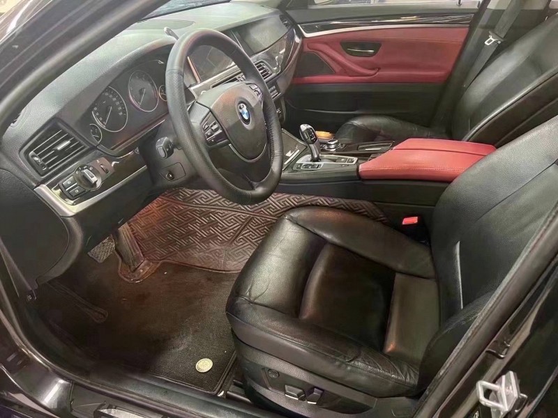 济宁13年宝马5系5