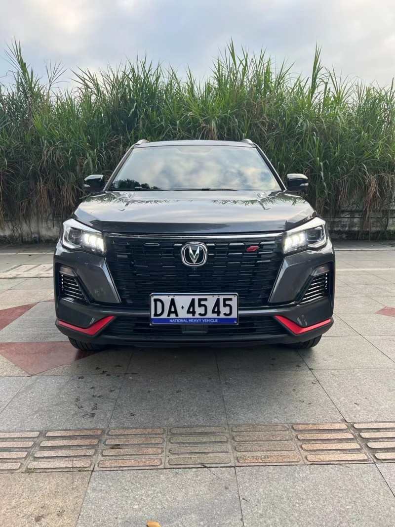 东莞23年长安汽车CS751