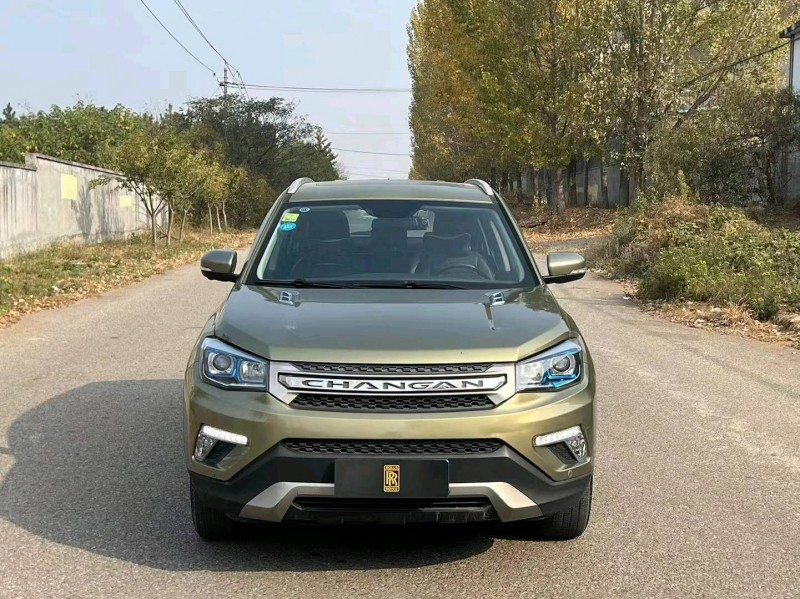 青岛17年长安汽车CS751