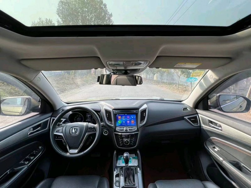 青岛17年长安汽车CS758