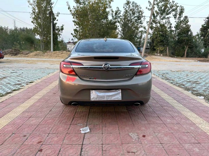 徐州15年别克君威9