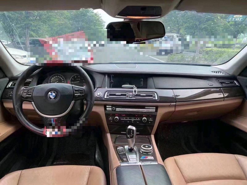 济宁12年宝马7系4