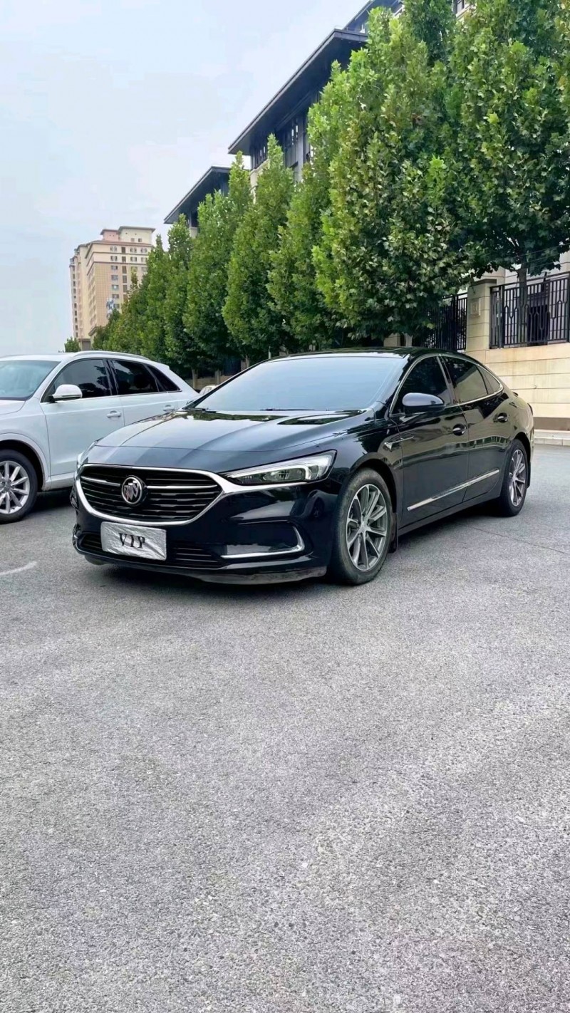 廊坊20年别克君越2