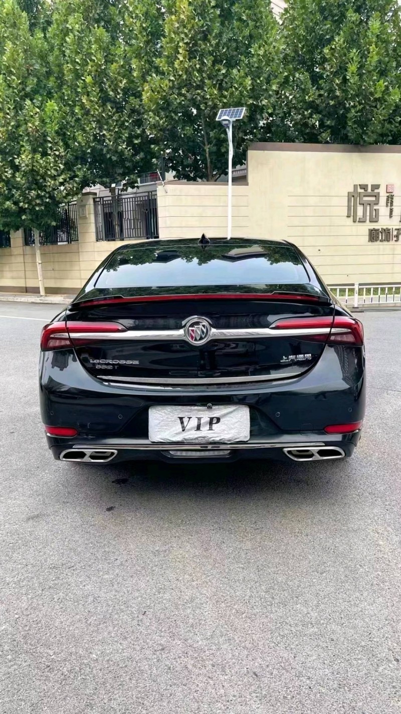 廊坊20年别克君越9