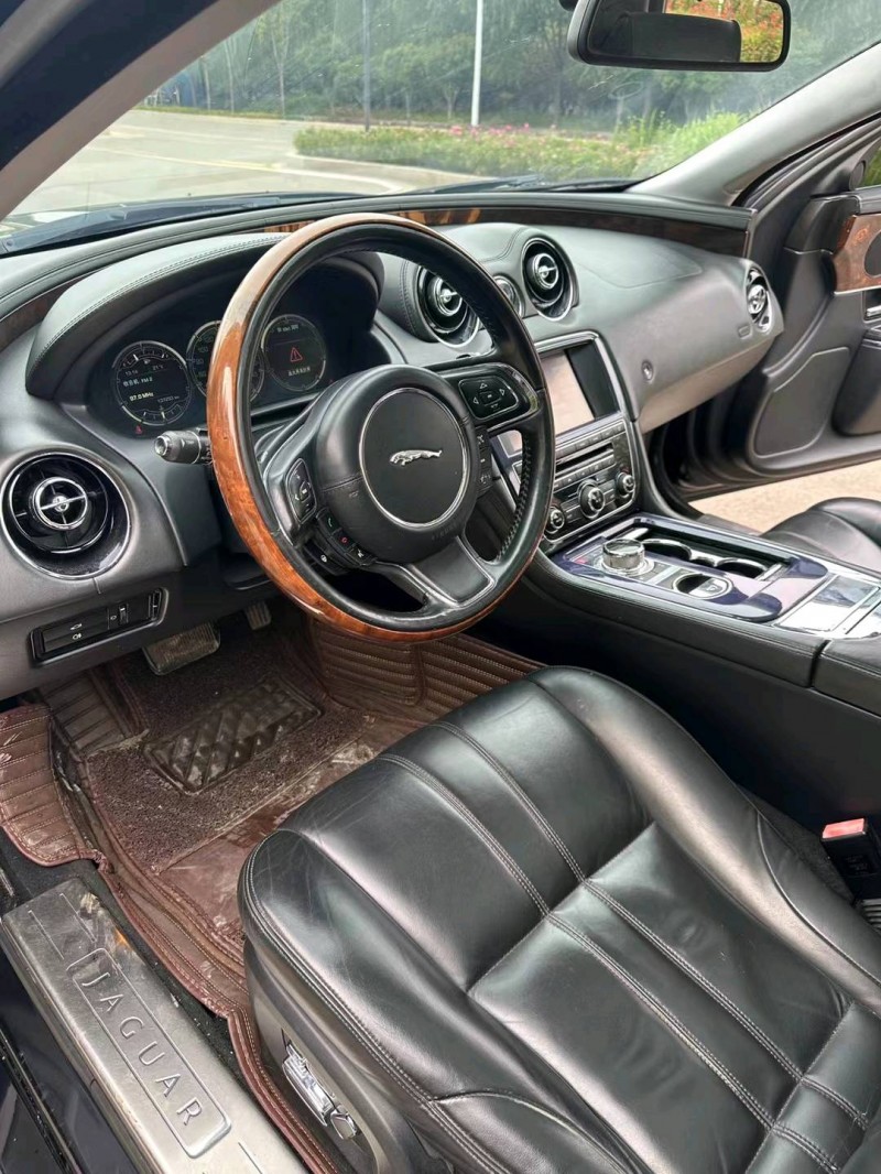 枣庄12年捷豹XJ6