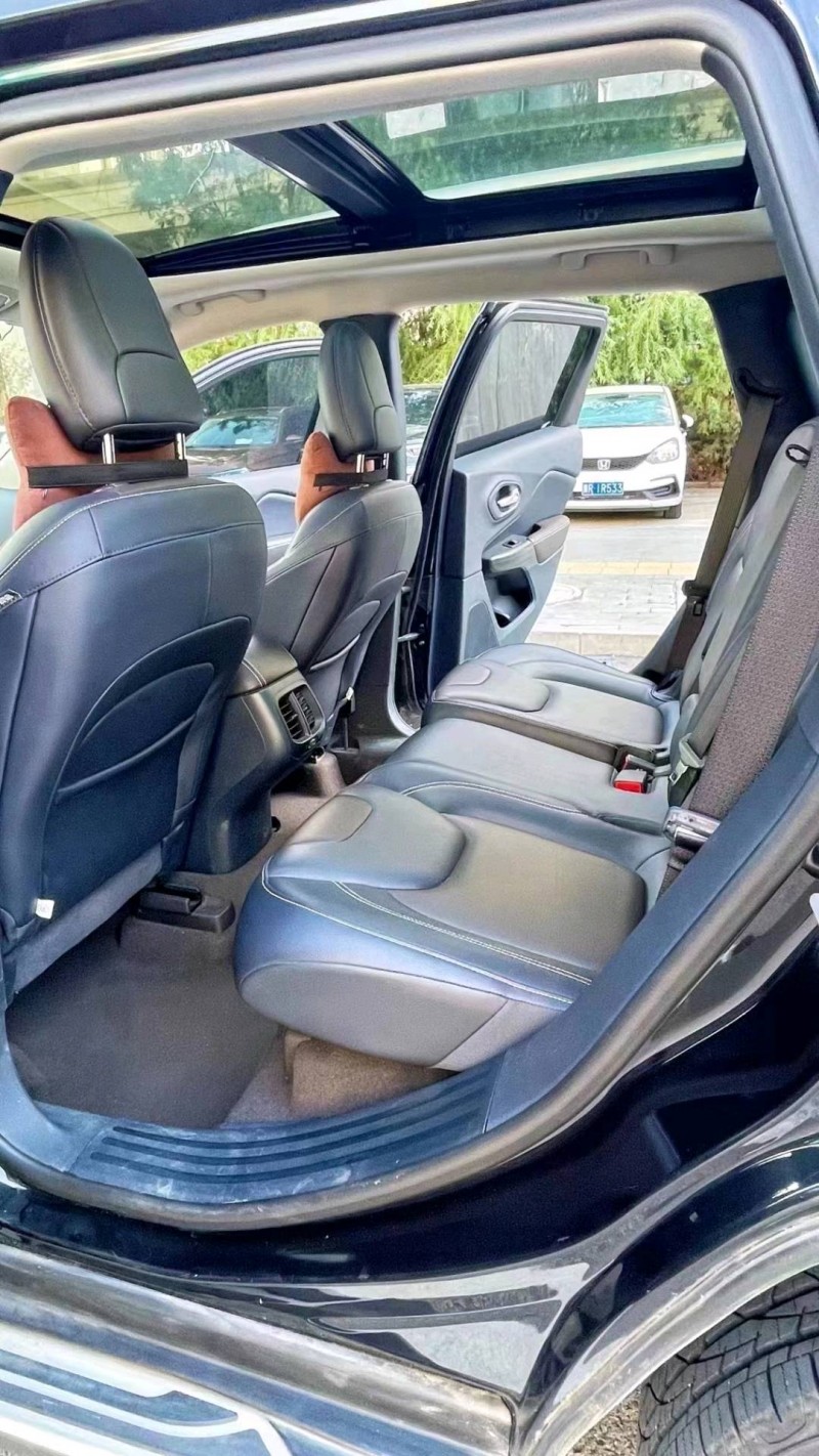 廊坊20年Jeep自由光4