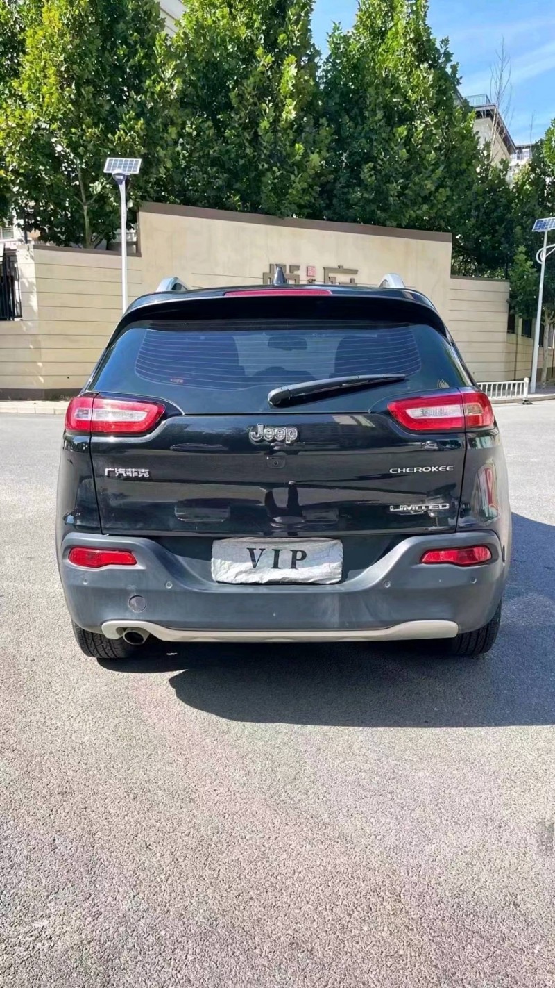 廊坊20年Jeep自由光9