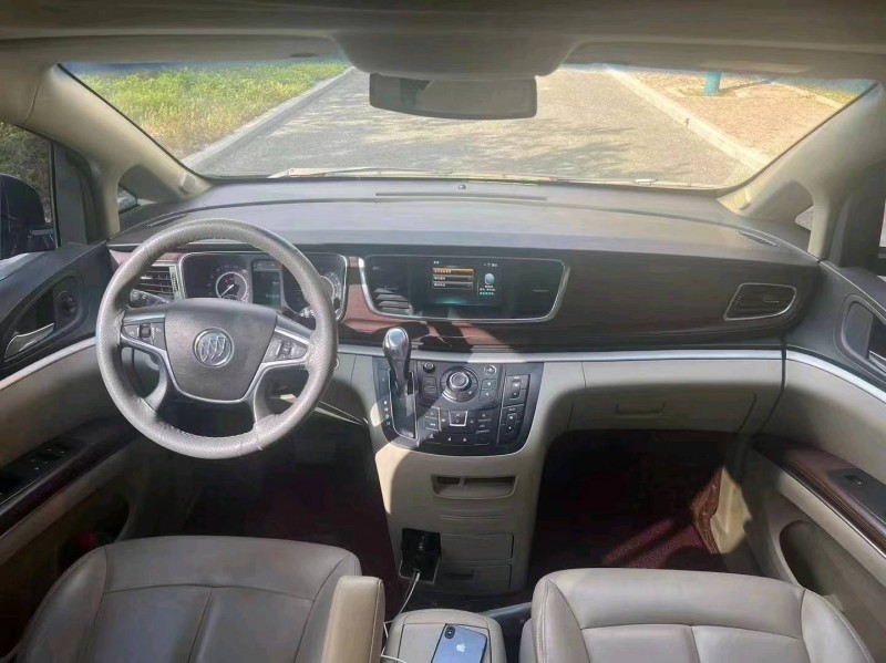 青岛20年别克GL85