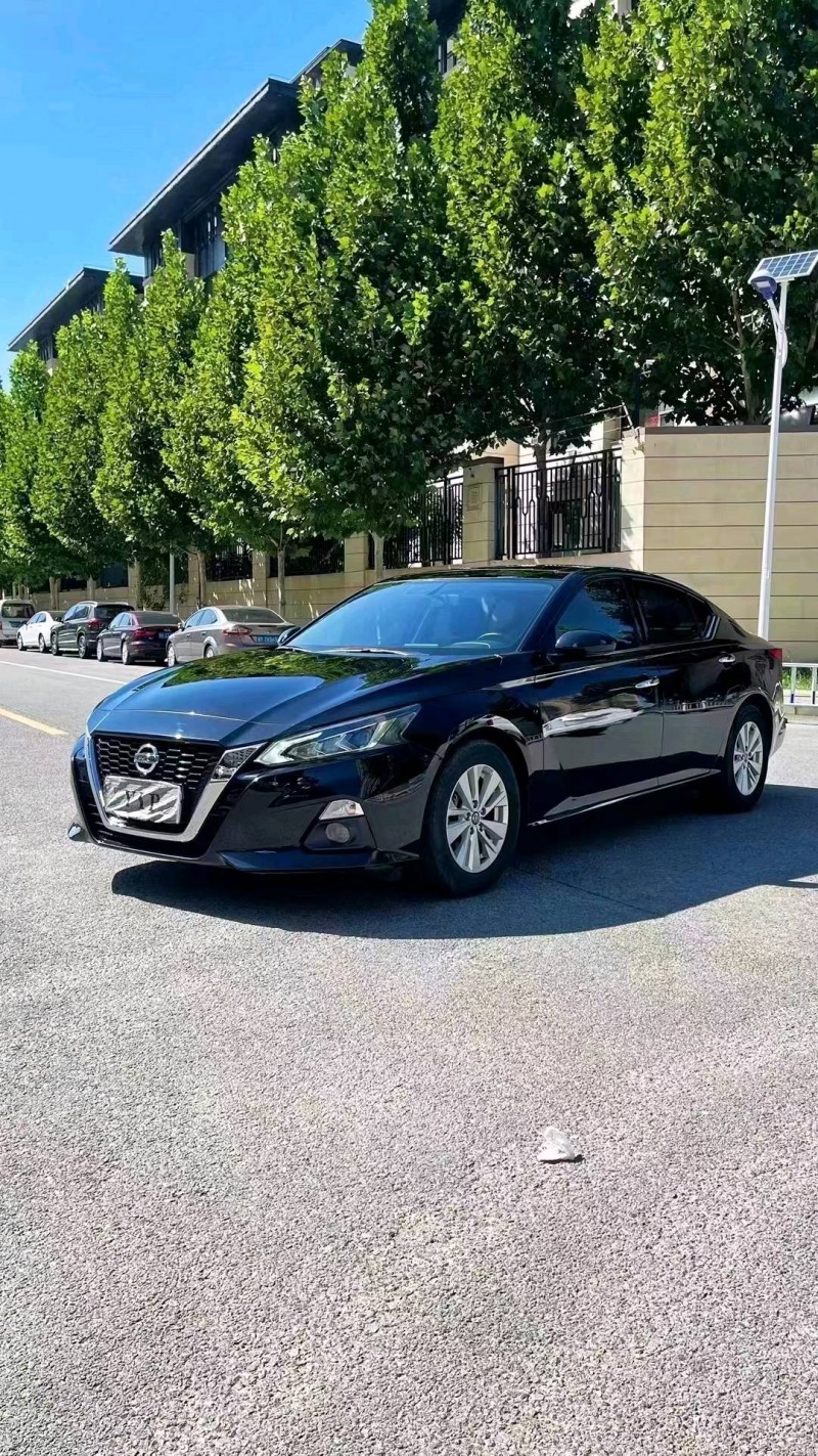 廊坊20年日产天籁2