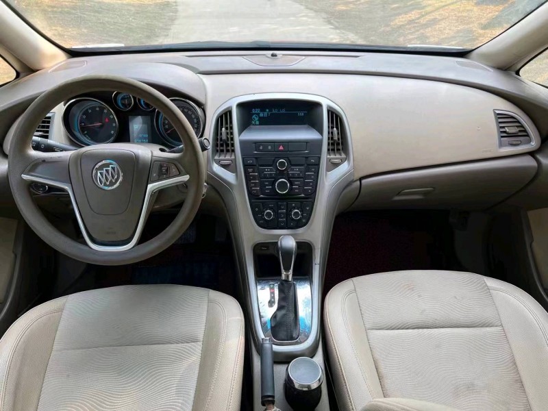 枣庄14年别克英朗6