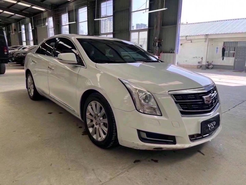 济宁16年凯迪拉克XTS2