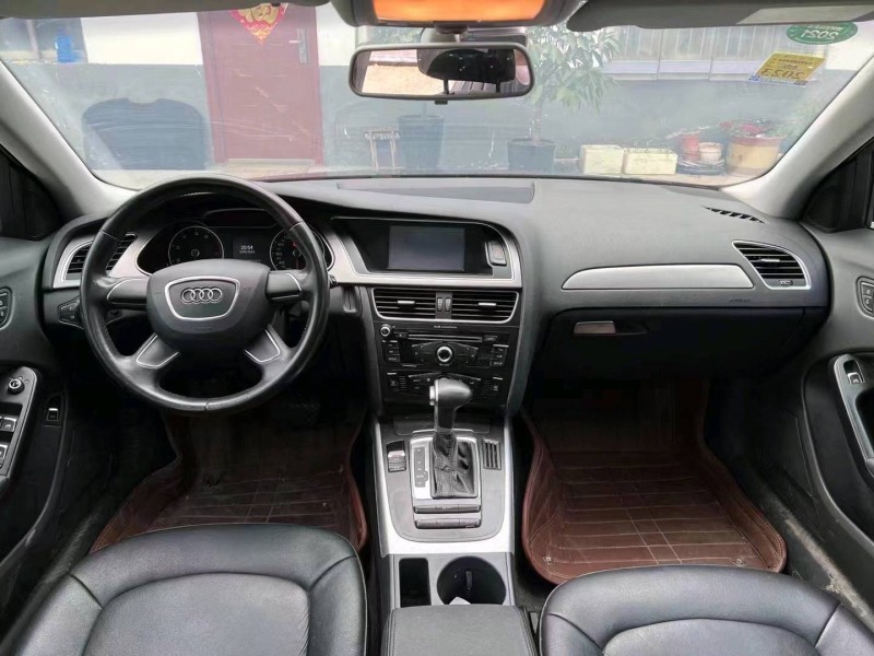 济宁15年奥迪A4L5