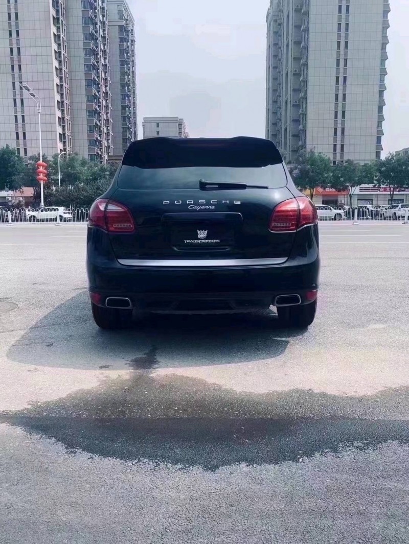 哈爾濱13年保時捷卡宴9