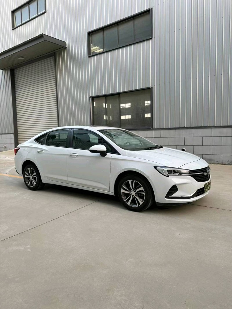 宿迁23年别克威朗2