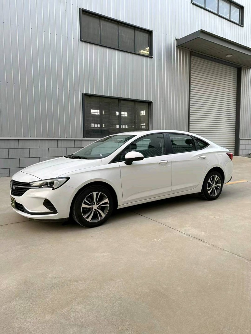 宿迁23年别克威朗3