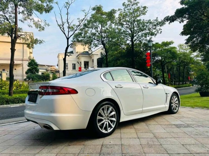 东莞13年捷豹XF3