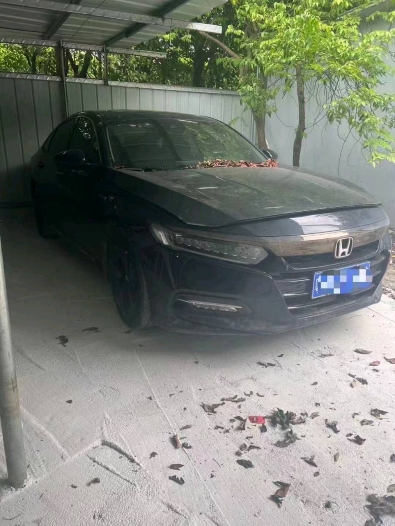 佛山21年本田雅阁5