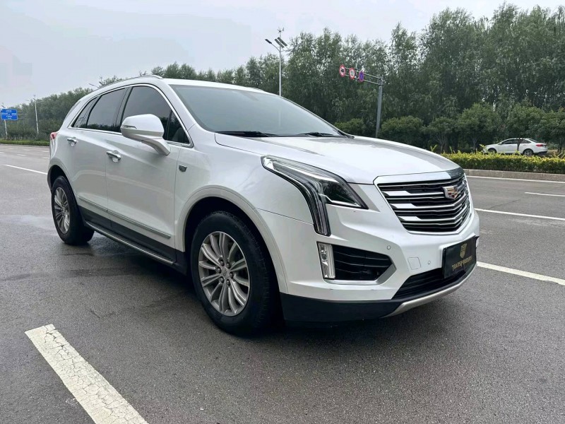 枣庄17年凯迪拉克XT52
