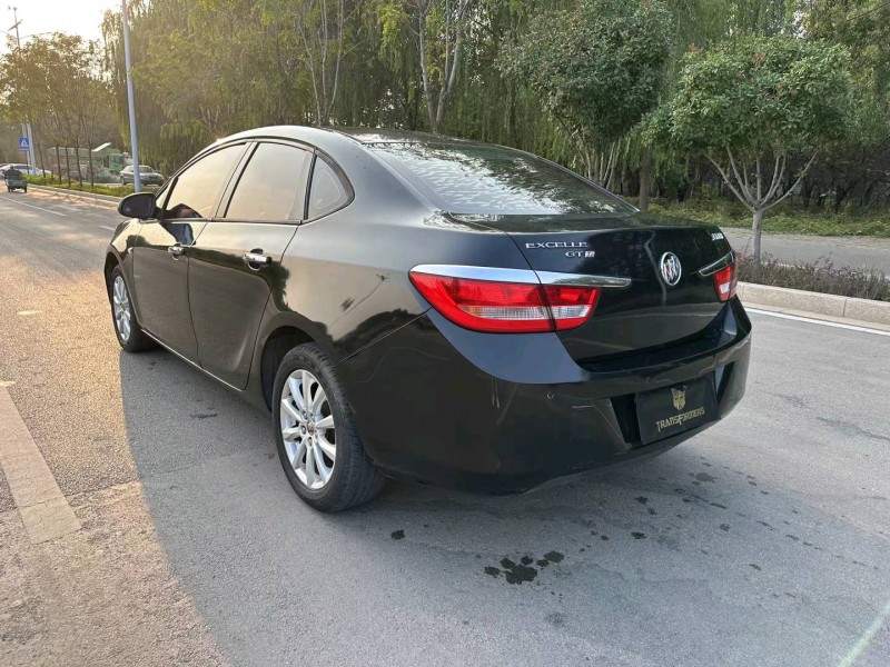 枣庄14年别克英朗GT7