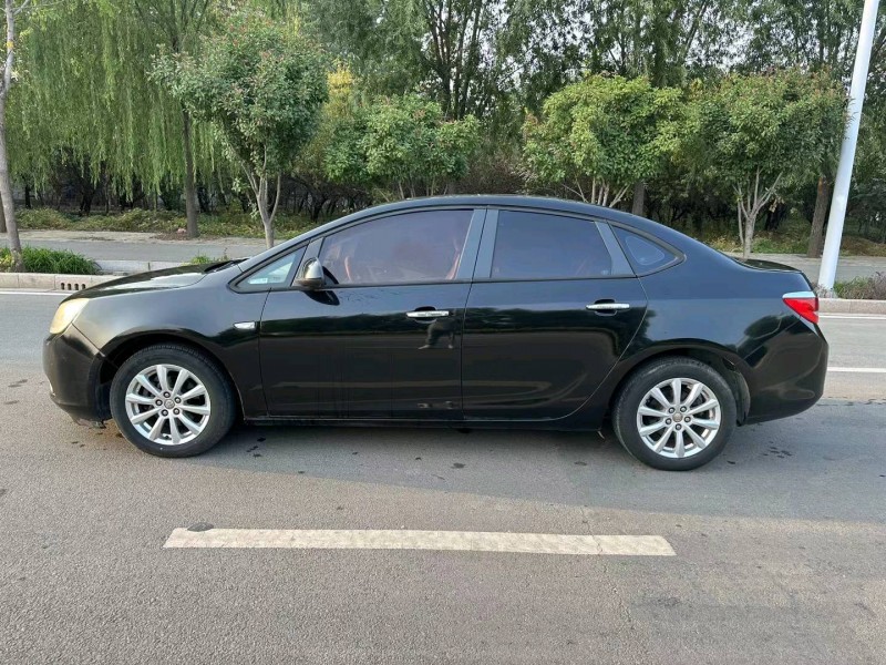 枣庄14年别克英朗GT9