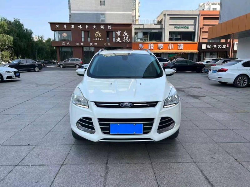 徐州16年福特翼虎1