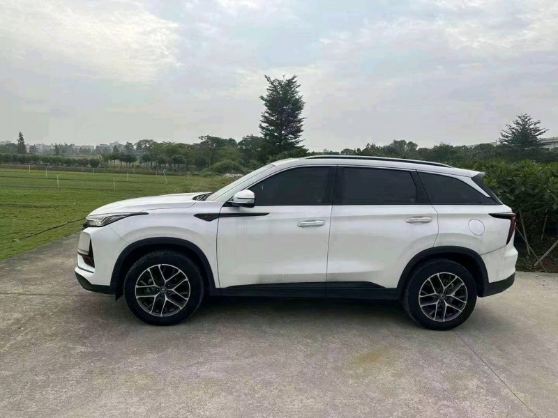 珠海22年长安汽车CS757