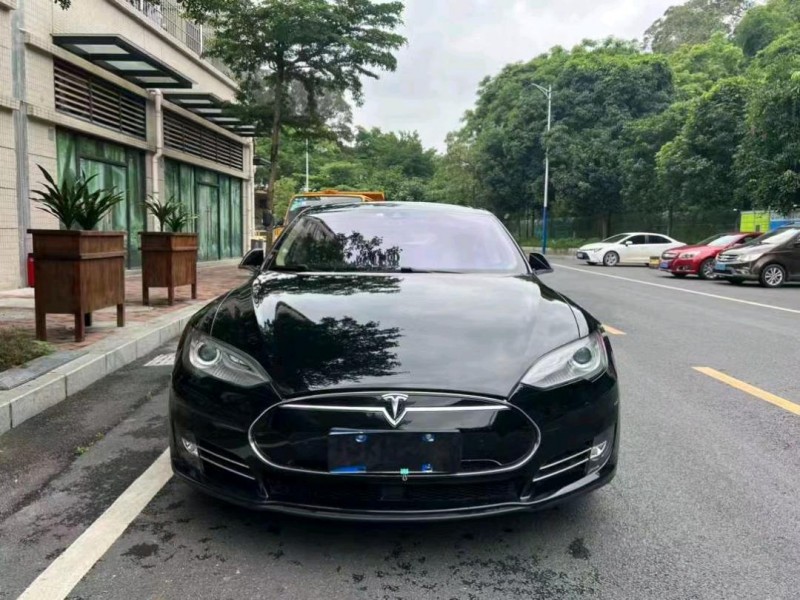 汕头15年特斯拉MODEL S1
